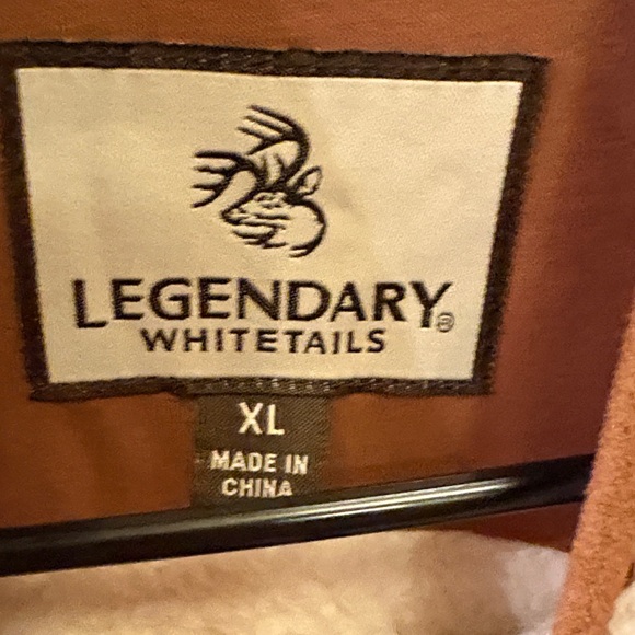 Legendary Whitetails Cream Sherpa Vest with Tan Suede Trim - Picture 2 of 10